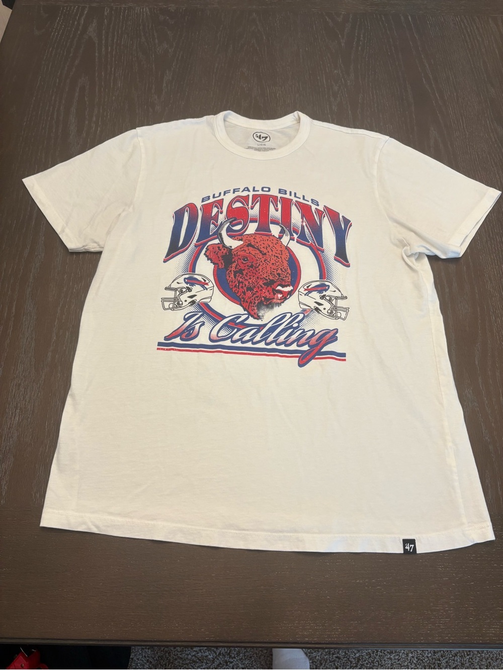 47 Buffalo Bills White Graphic 'Destiny' Tee with Red & Blue Print Men’s Large